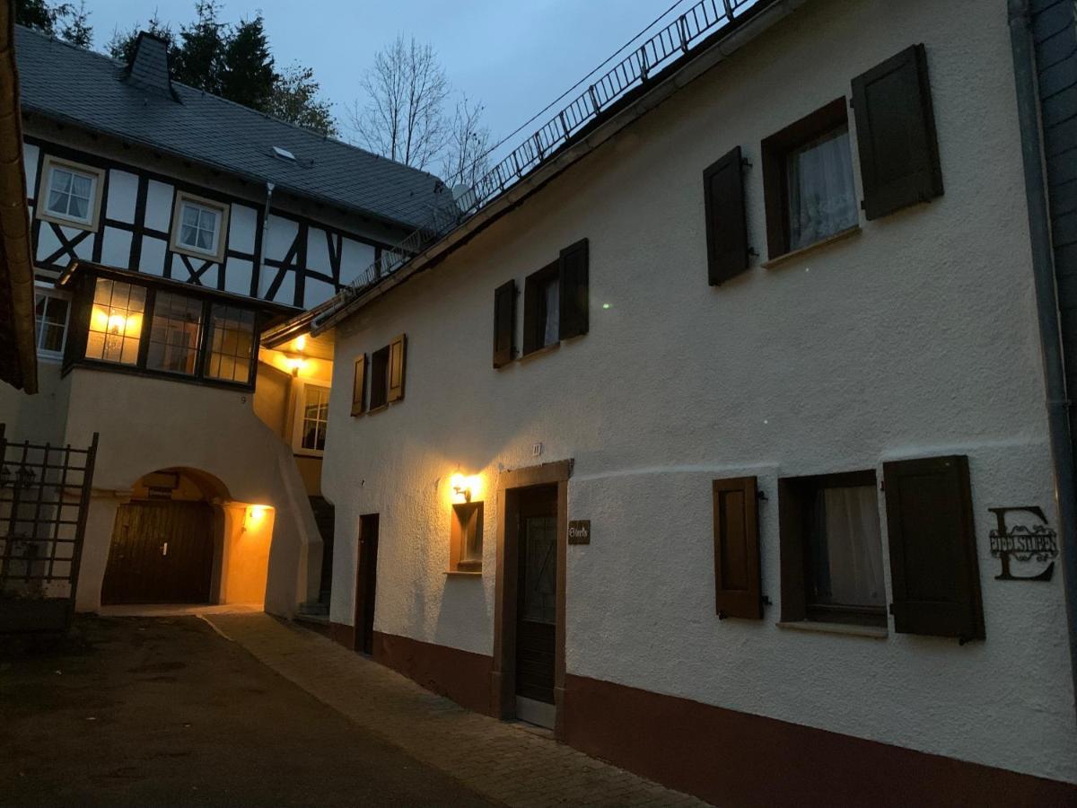 Ferienhaus Eifelstuben Mit Charme - Bauernstube Vulkaneifel - Naehe See Und Burgruine Ulmen Екстер'єр фото